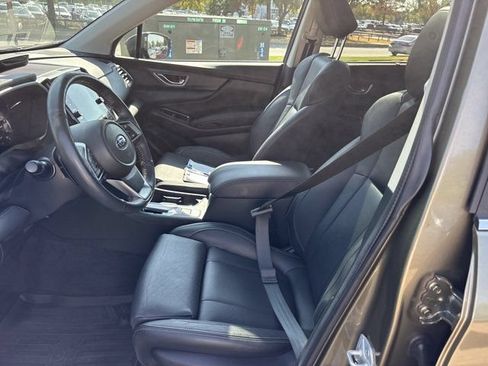 Used 2024 Subaru Ascent Limited w/ Technology Package AWD/4WD image 15