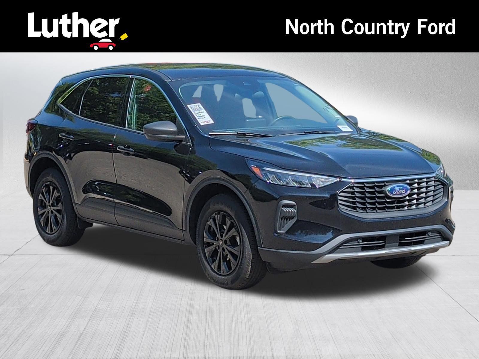 Used 2023 Ford Escape Active AWD/4WD image 1