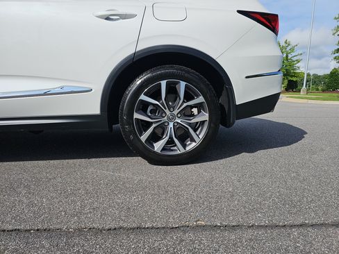 Certified 2024 Acura MDX SH-AWD w/ Technology Package image 32