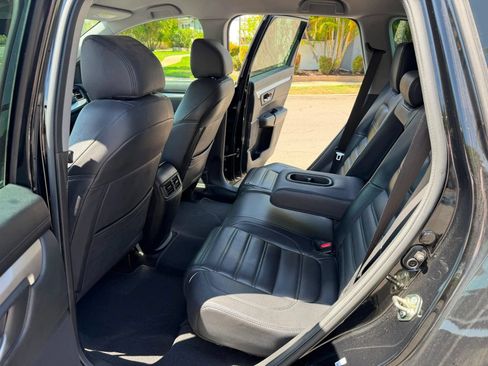 Used 2017 Honda CR-V LX image 13