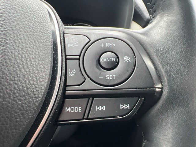 Used 2022 Toyota RAV4 Limited w/ Limited Grade Weather Package AWD/4WD image 26