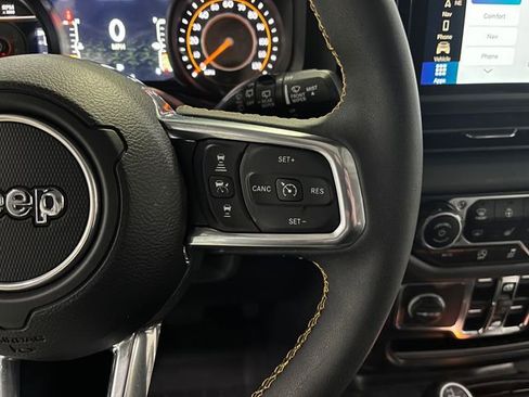 Used 2024 Jeep Wrangler Sahara w/ Technology Group image 18