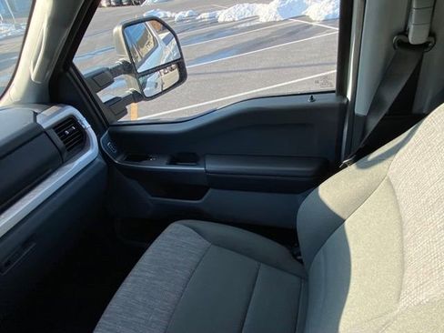 Used 2025 Ford F250 XLT image 26