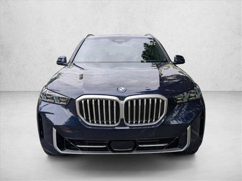 Used 2026 BMW X5 xDrive50e AWD/4WD image 5