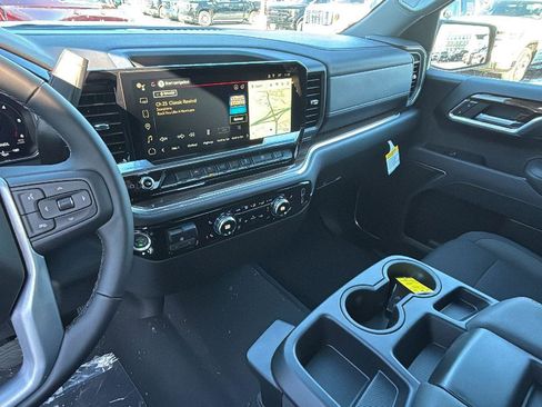 New 2026 GMC Sierra 1500 Elevation image 22