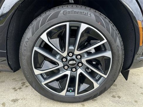 New 2026 Cadillac Optiq Sport 1 image 9