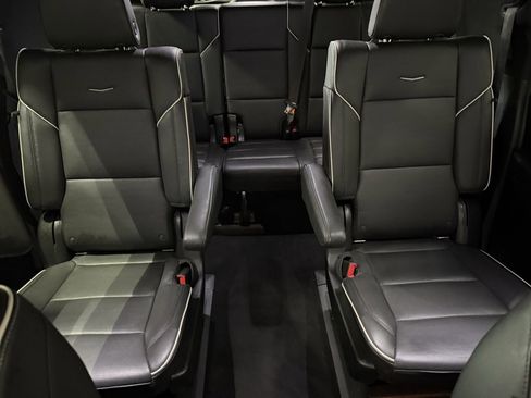 Used 2021 Cadillac Escalade ESV Sport image 17