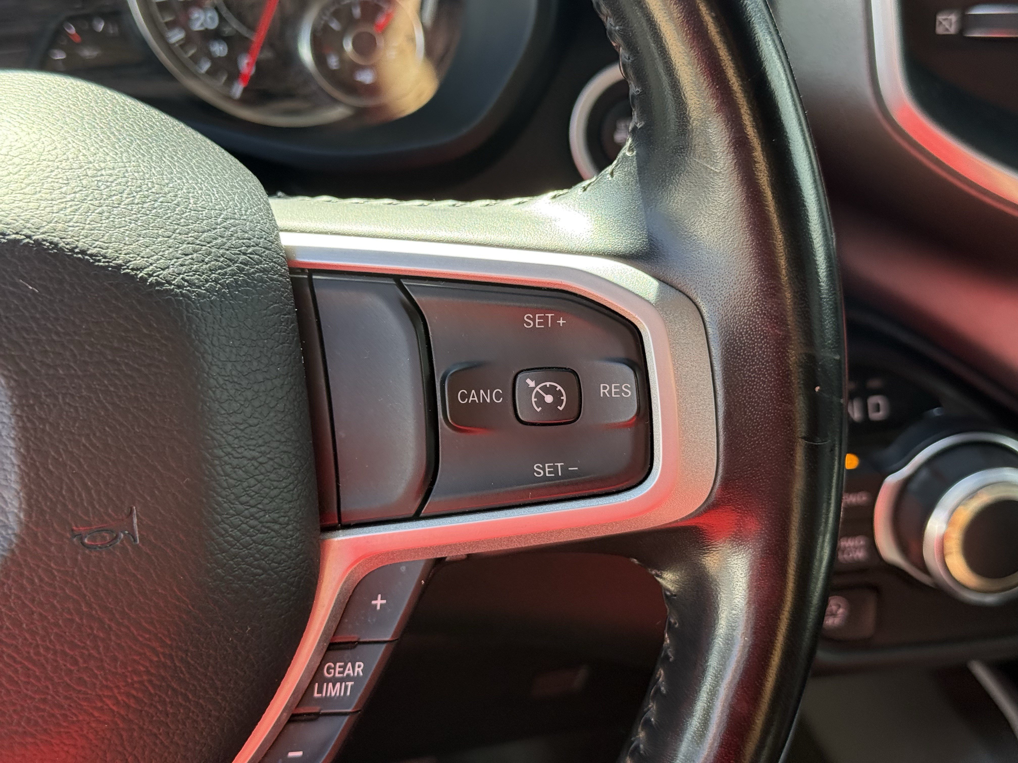 Used 2021 RAM 1500 Big Horn AWD/4WD image 18