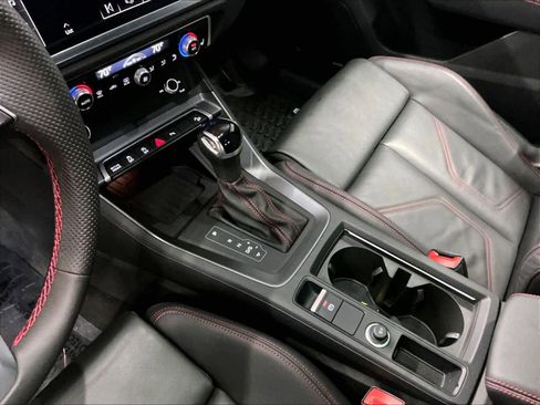 Certified 2025 Audi Q3 2.0T Premium Plus w/ Premium Plus Package image 20