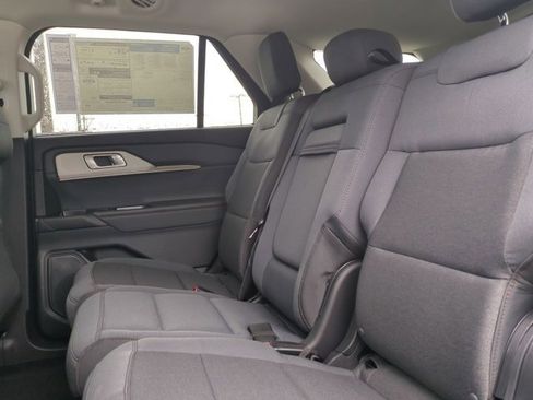 New 2026 Ford Explorer Active image 14