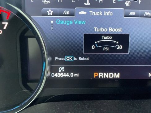 Used 2018 Ford F150 Platinum w/ Equipment Group 701A Luxury image 13