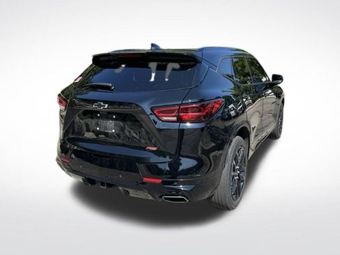 Used 2024 Chevrolet Blazer RS w/ Driver Confidence II Package AWD/4WD image 5