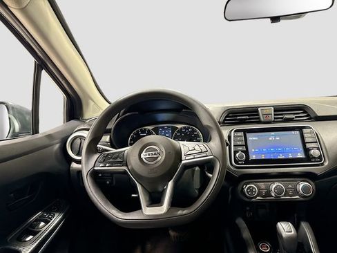 Used 2021 Nissan Versa S FWD image 22