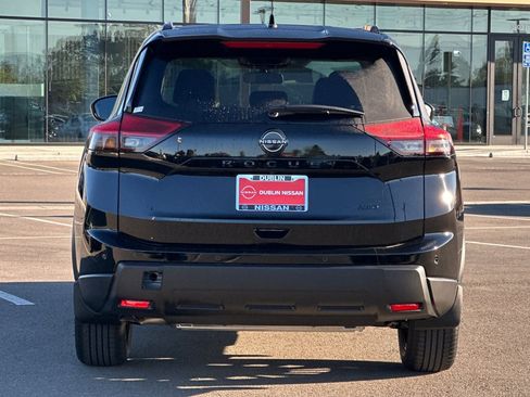 New 2026 Nissan Rogue SV AWD/4WD image 5