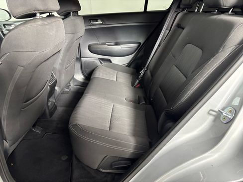 Used 2017 Kia Sportage LX AWD/4WD image 26