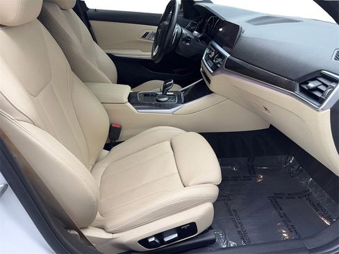 Used 2019 BMW 330i Sedan image 44