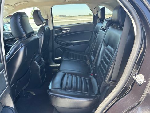 Used 2024 Ford Edge SEL AWD/4WD image 25