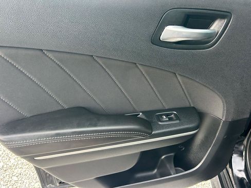 Used 2019 Dodge Charger R/T RWD image 14