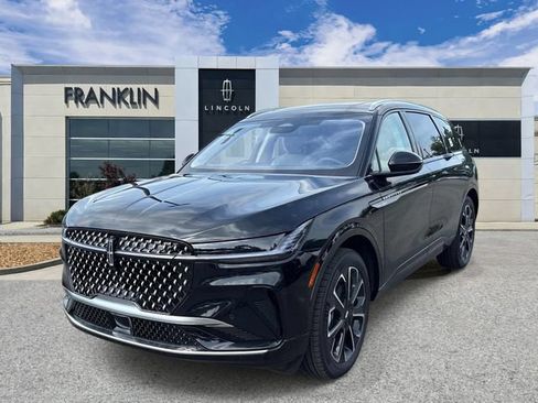 New 2026 Lincoln Nautilus Reserve AWD/4WD image 3