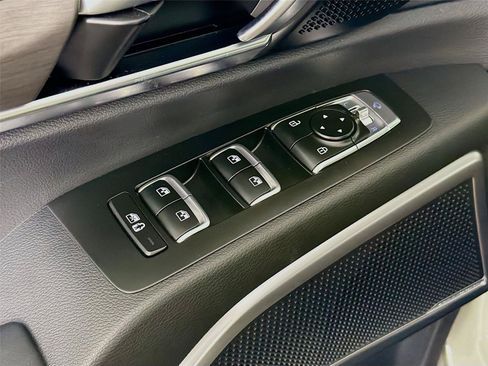 Used 2025 Kia Telluride EX X-Line AWD/4WD image 24