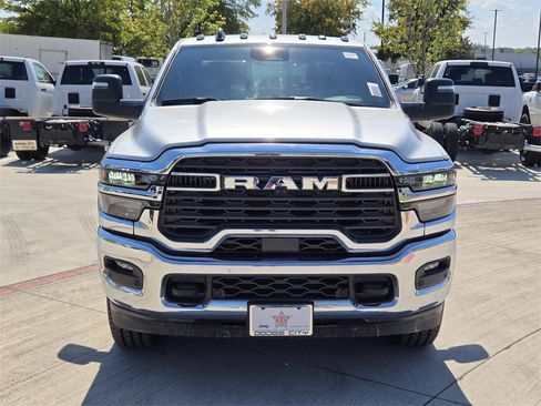New 2025 RAM 2500 Tradesman image 9