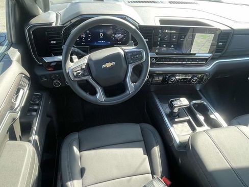 New 2026 Chevrolet Silverado 1500 LTZ w/ LTZ Premium Package image 11