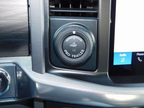 New 2025 Ford F150 Lariat w/ Equipment Group 501A Mid image 35