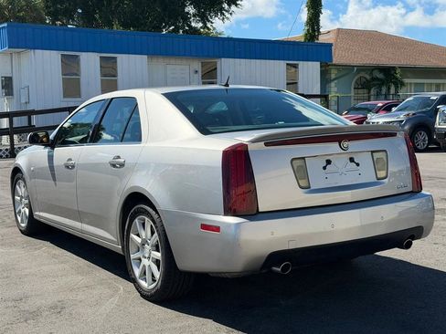 Used 2007 Cadillac STS w/ Preferred Equipment Group RWD image 13