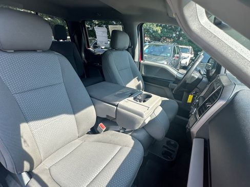 Used 2018 Ford F150 XLT w/ Equipment Group 302A Luxury AWD/4WD image 12