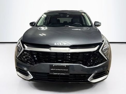 Used 2023 Kia Sportage EX AWD/4WD image 2