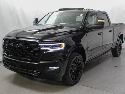 Used 2025 RAM 1500 Limited AWD/4WD image 6