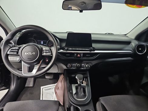 Used 2022 Kia Forte LXS image 13