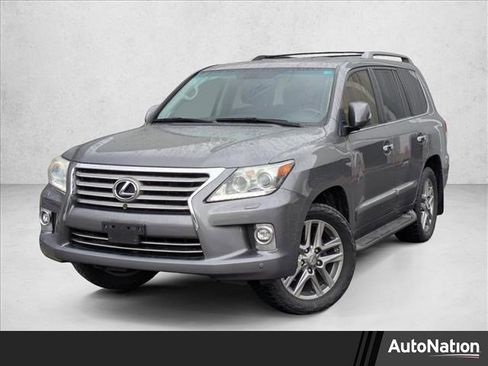 Used 2014 Lexus LX 570 4WD image 1
