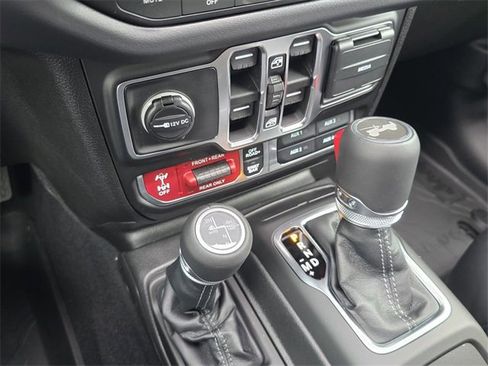 New 2026 Jeep Wrangler Unlimited Rubicon image 11