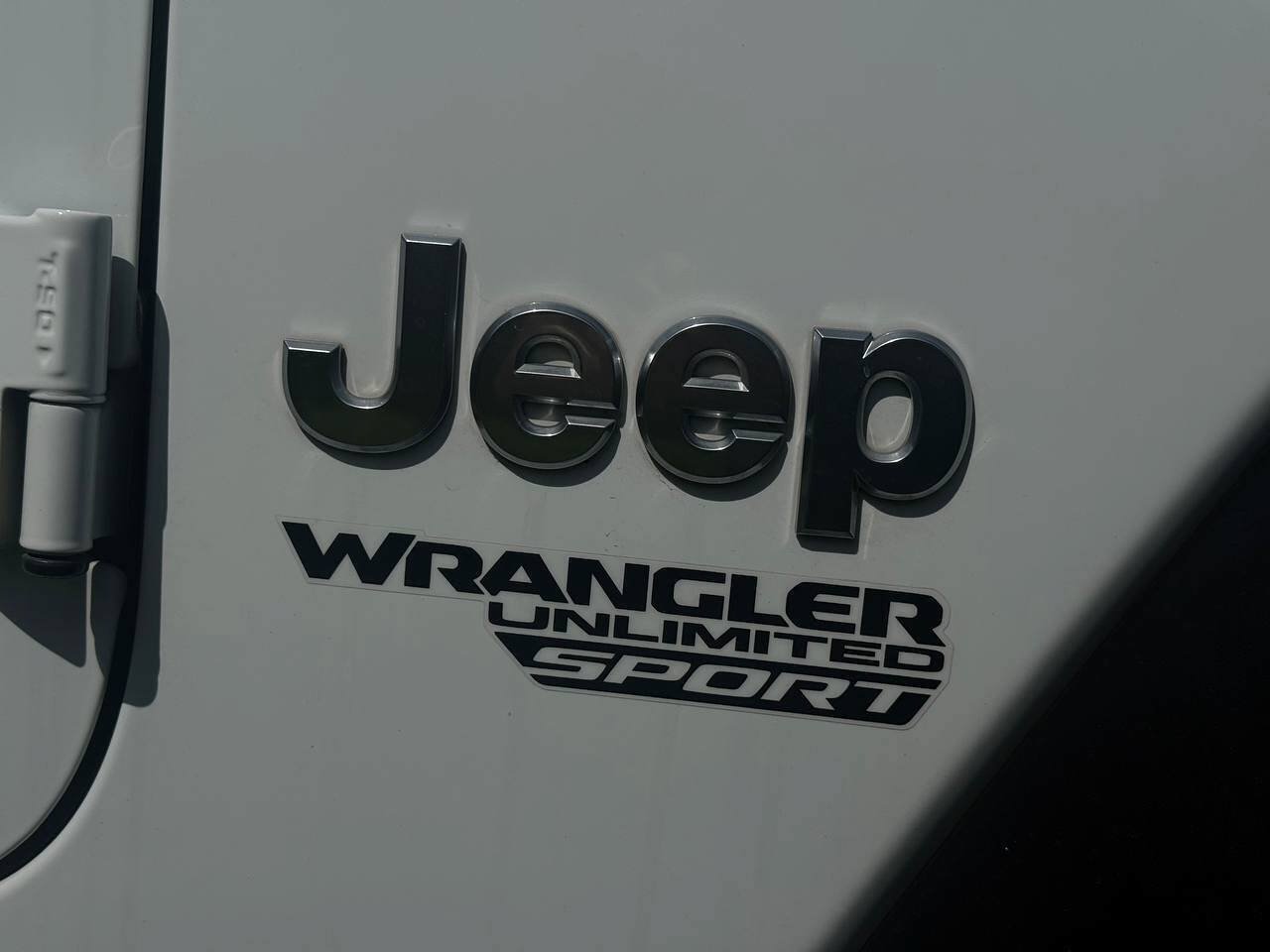 Used 2019 Jeep Wrangler Unlimited Sport S AWD/4WD image 24