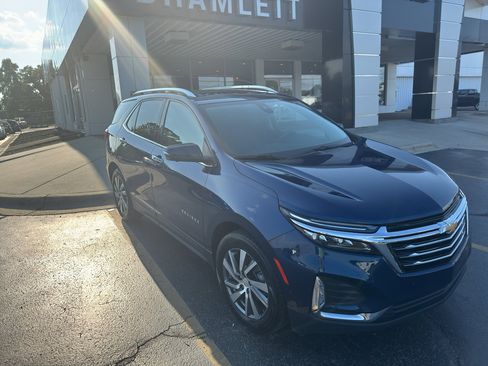 Used 2022 Chevrolet Equinox Premier image 3