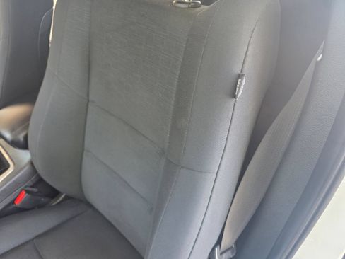 Used 2017 Jeep Grand Cherokee Laredo RWD image 23
