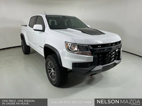 Used 2022 Chevrolet Colorado ZR2 AWD/4WD image 3