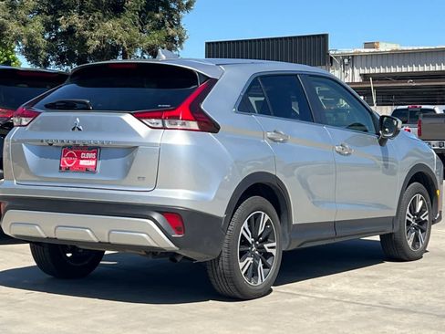 Used 2025 Mitsubishi Eclipse Cross SE image 3