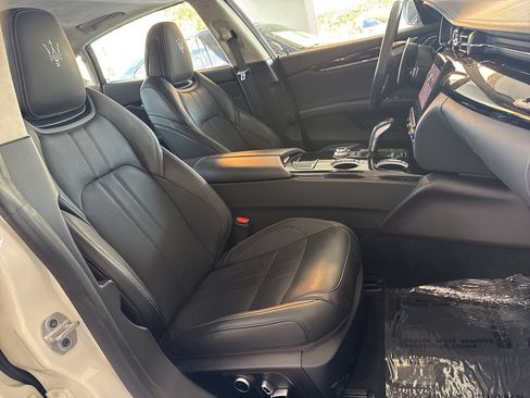 Certified 2022 Maserati Quattroporte Modena RWD image 19