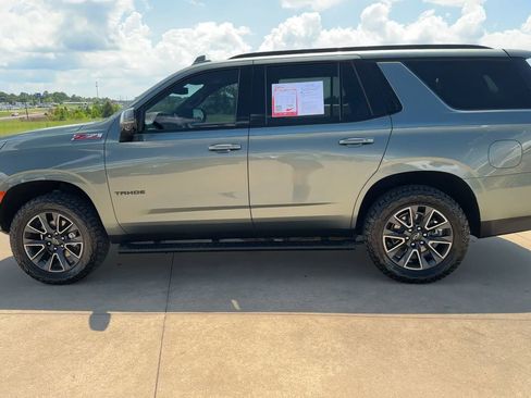 Used 2023 Chevrolet Tahoe Z71 w/ Luxury Package image 6