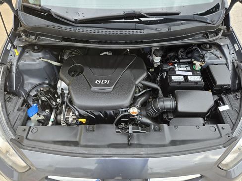 Used 2013 Hyundai Accent GLS image 13