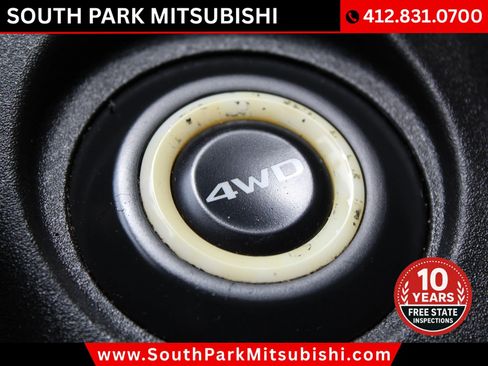 Used 2014 Mitsubishi Outlander Sport SE AWD/4WD image 28