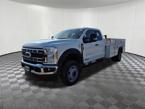 New 2026 Ford F550 4x4 Supercab Super Duty image 4