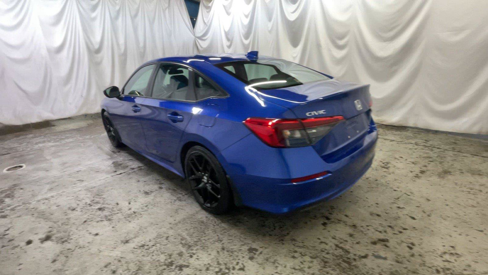 Used 2024 Honda Civic Sport image 9