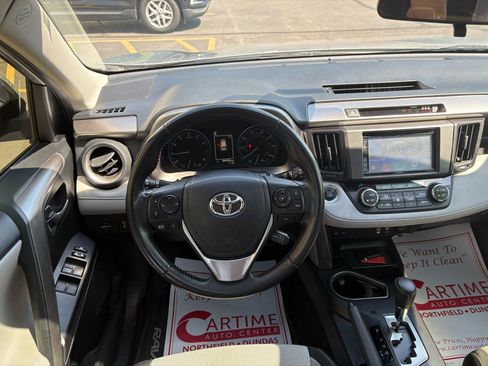 Used 2018 Toyota RAV4 XLE w/ Plus Extra Value Package FWD image 10