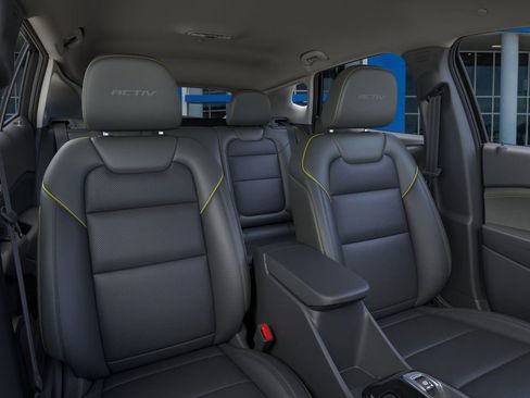 New 2026 Chevrolet Trax ACTIV w/ Driver Confidence Package FWD image 16