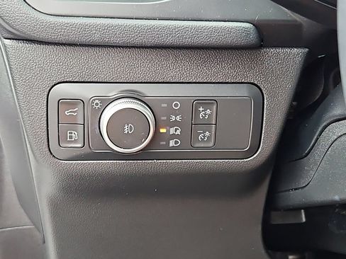 Used 2022 Ford Escape SEL w/ Technology Package FWD image 15