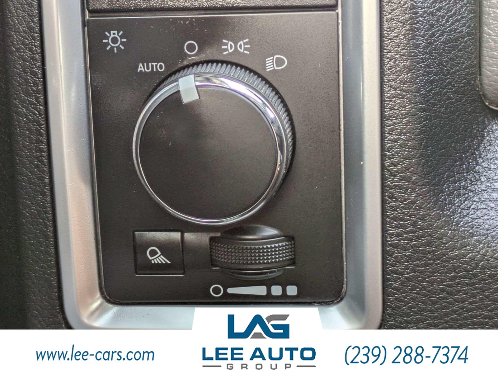 Used 2018 RAM 3500 SLT AWD/4WD image 19