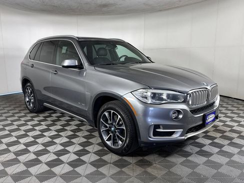 Used 2018 BMW X5 xDrive35i AWD/4WD image 3